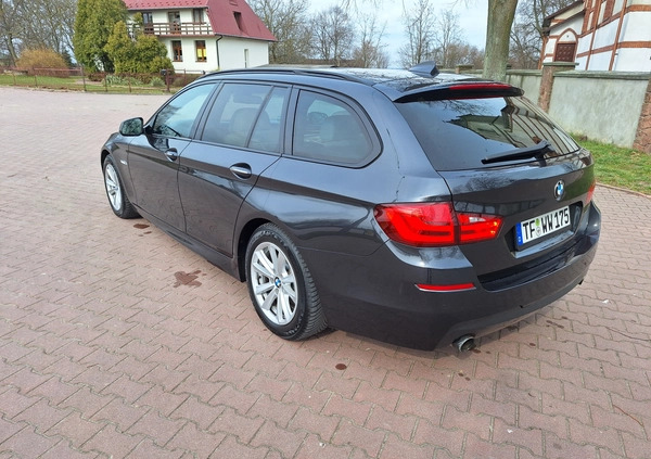 BMW Seria 5 cena 49999 przebieg: 260000, rok produkcji 2011 z Starachowice małe 22